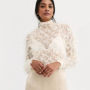 Simonett Mistu Ruffle Beige Top